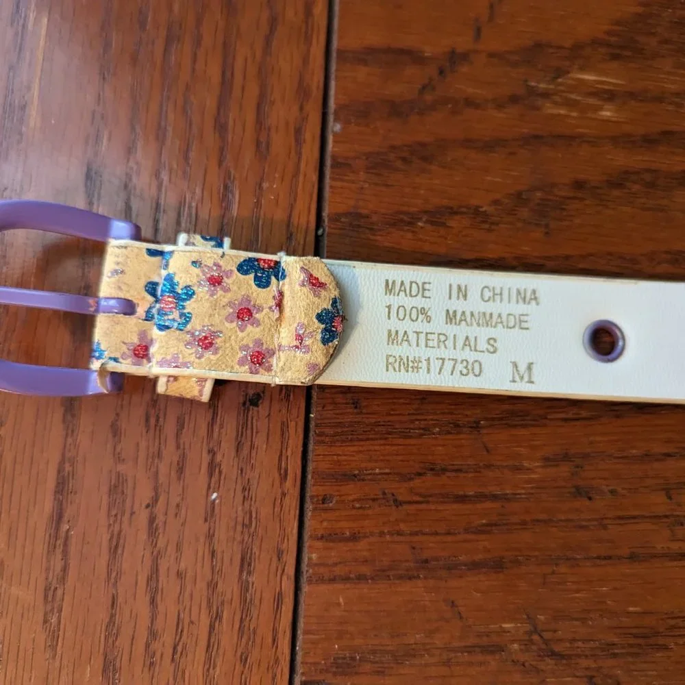 Girls Unbranded Medium Sparkly Floral Multicolor 18-Hole Belt 30.5 Inches